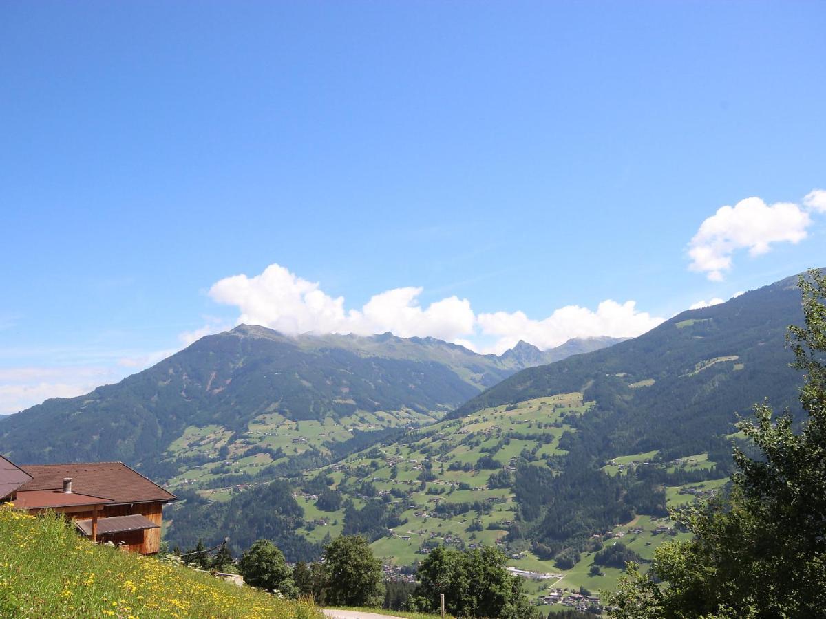 Apartment Landhaus Anton Aschau Im Zillertal Exterior foto