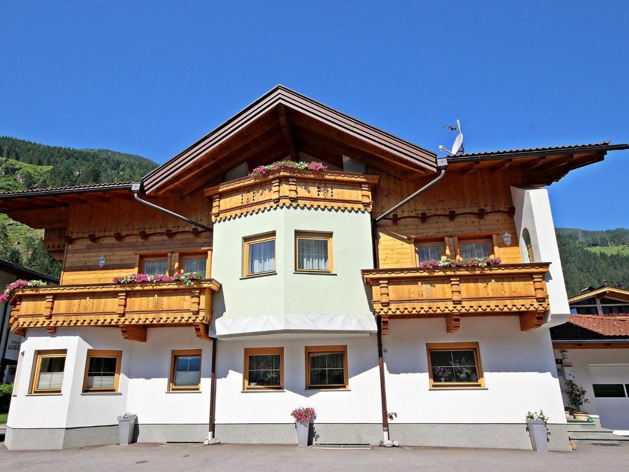 Apartment Landhaus Anton Aschau Im Zillertal Exterior foto