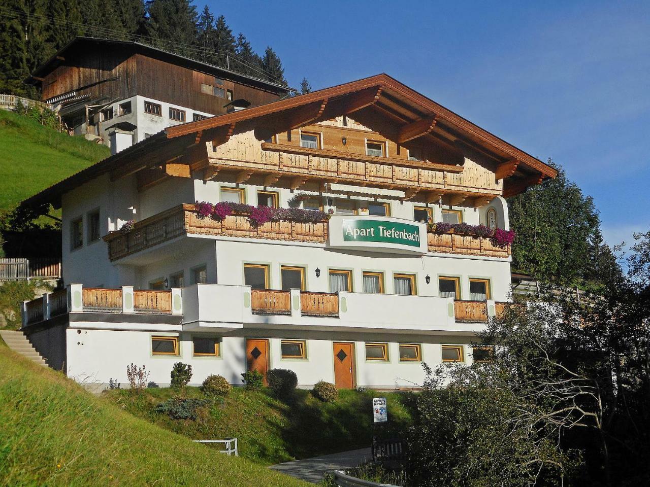 Apartment Landhaus Anton Aschau Im Zillertal Exterior foto